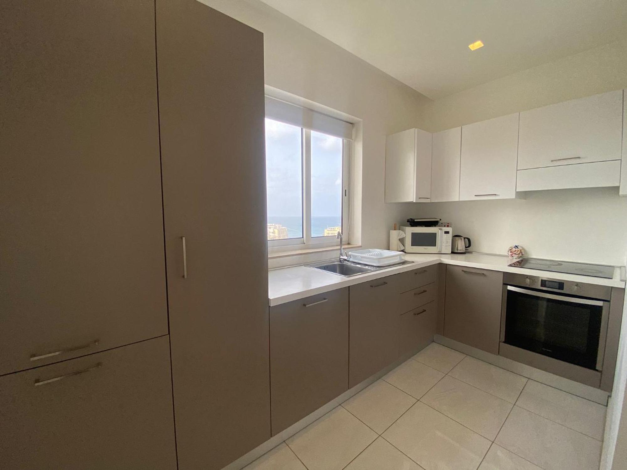 Spectacular Distant Seaview Apt Sliema Exterior photo
