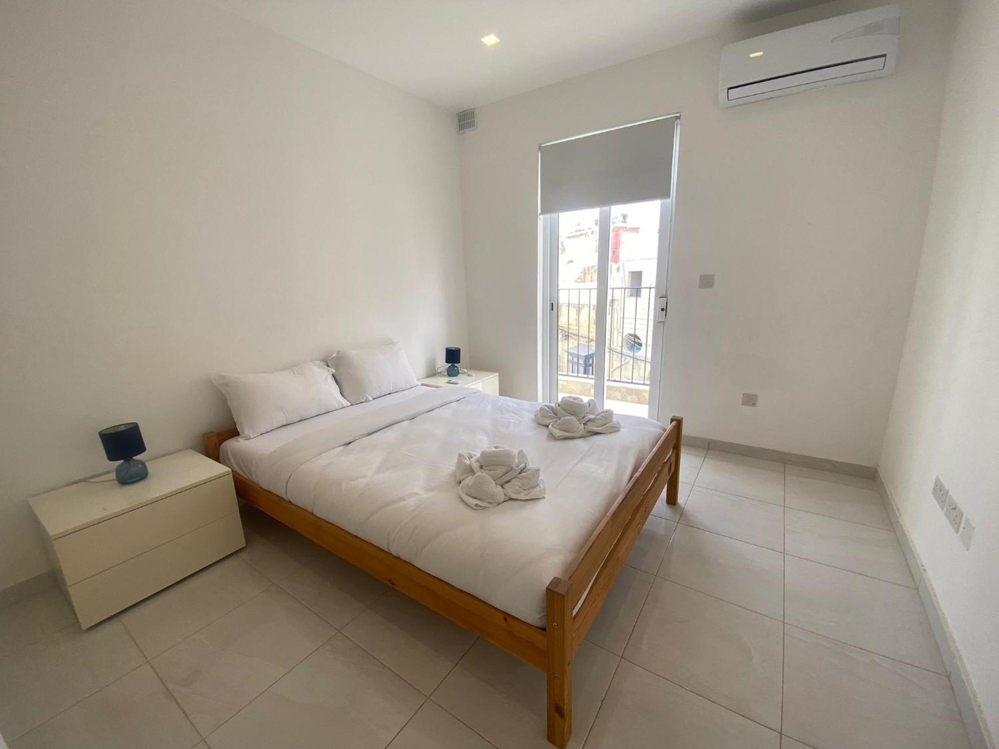 Spectacular Distant Seaview Apt Sliema Exterior photo