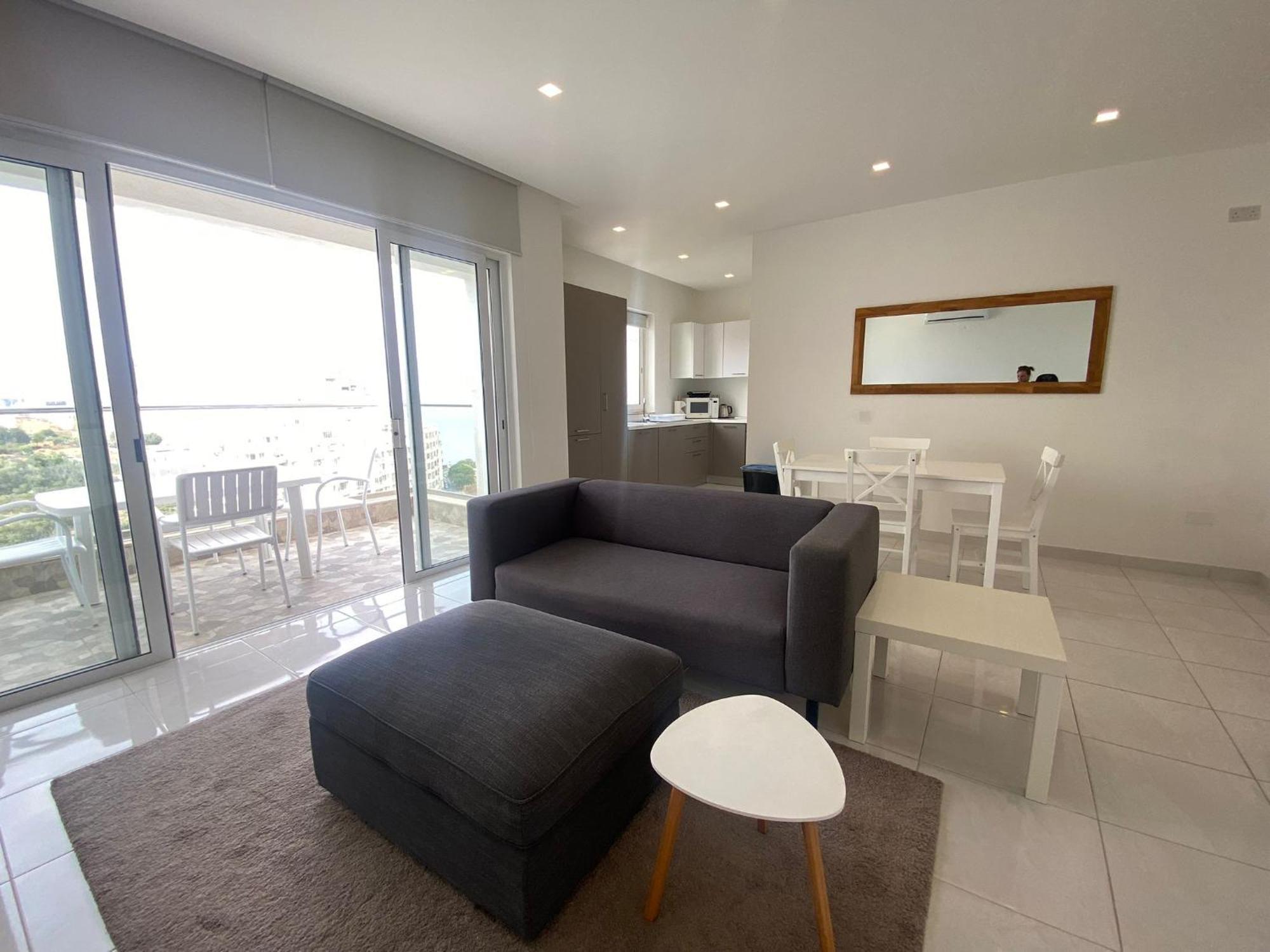Spectacular Distant Seaview Apt Sliema Exterior photo